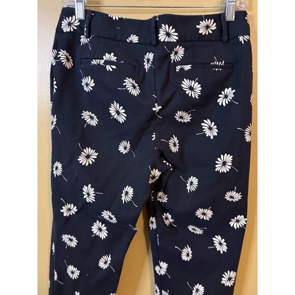 Talbots Black Floral Print Hampshire Ankle Pants Size 8 - Picture 6 of 7